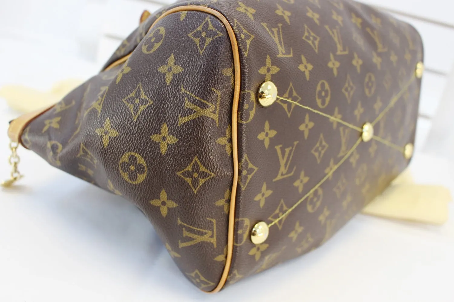 LOUIS VUITTON Monogram Canvas Tivoli GM Satchel Bag