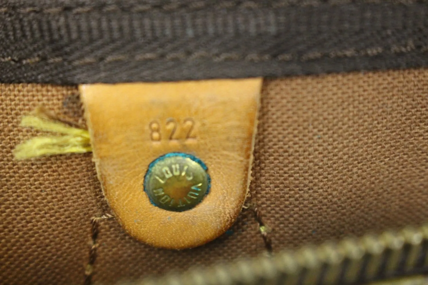 LOUIS VUITTON Monogram Speedy 30 Satchel Handbag