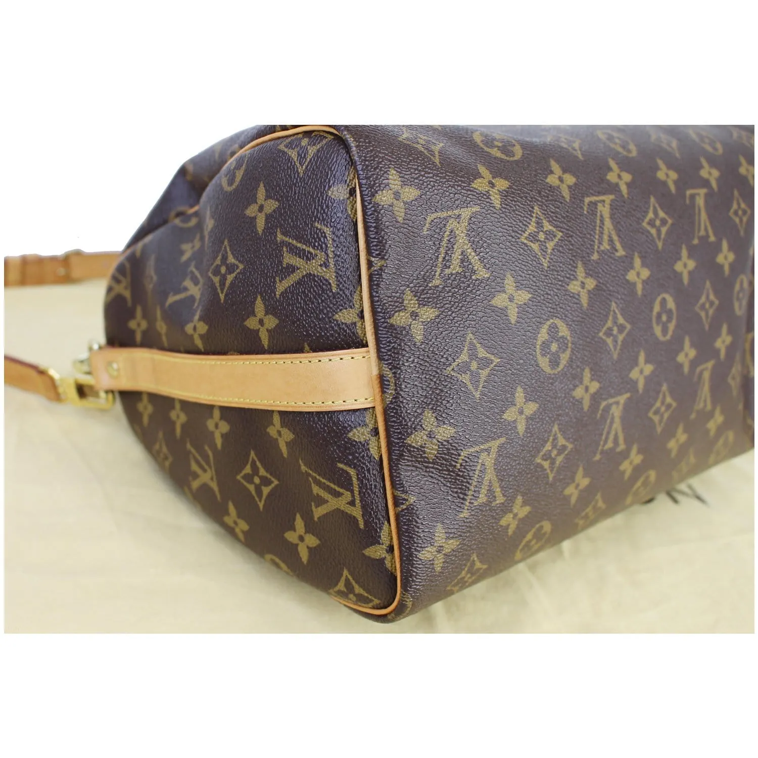 LOUIS VUITTON Speedy 30 Bandouliere Monogram Canvas Shoulder Bag Brown