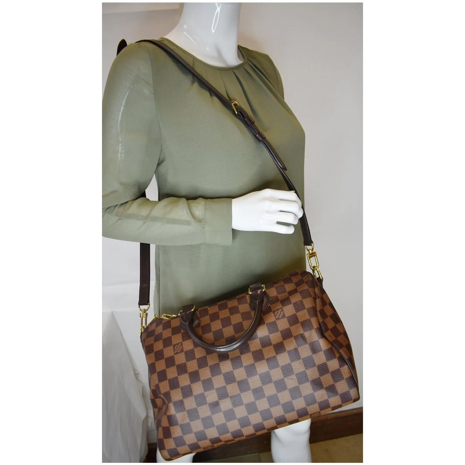 LOUIS VUITTON Speedy 30 Damier Ebene Shoulder Bag Brown