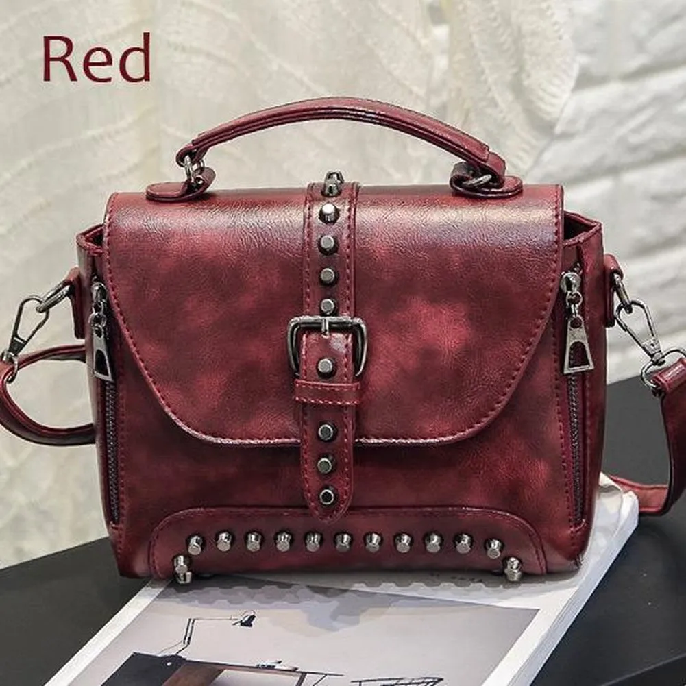 <bold>Messenger / Crossbody Bag <br>Vegan-Leather