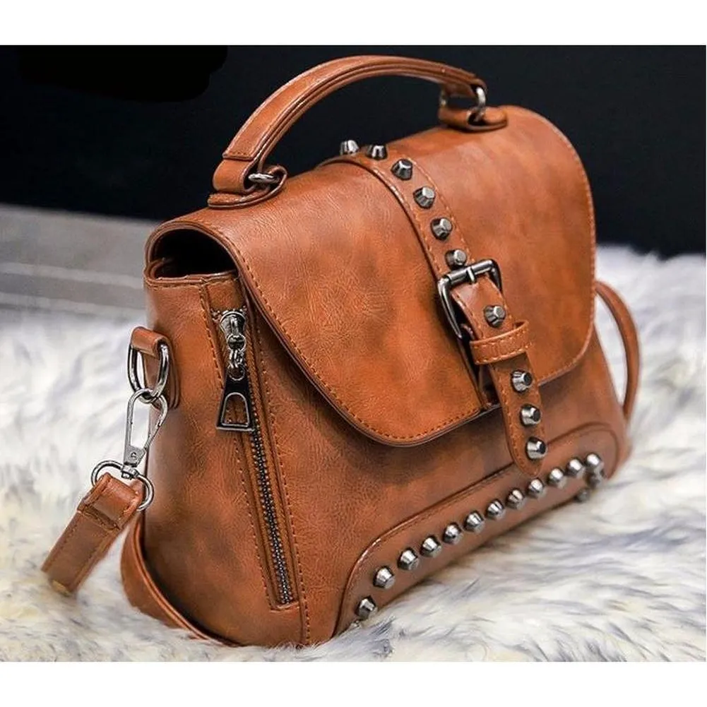 <bold>Messenger / Crossbody Bag <br>Vegan-Leather
