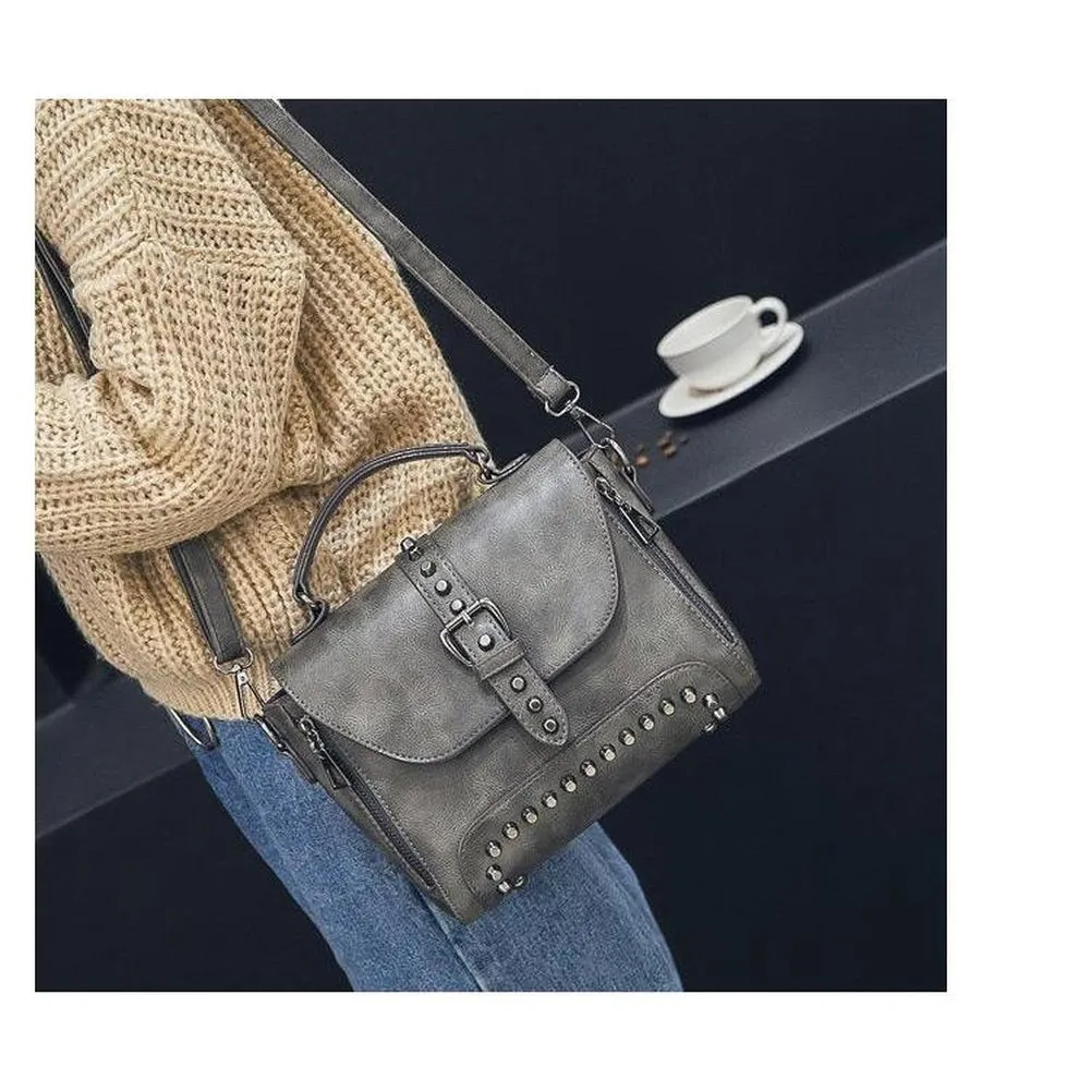 <bold>Messenger / Crossbody Bag <br>Vegan-Leather