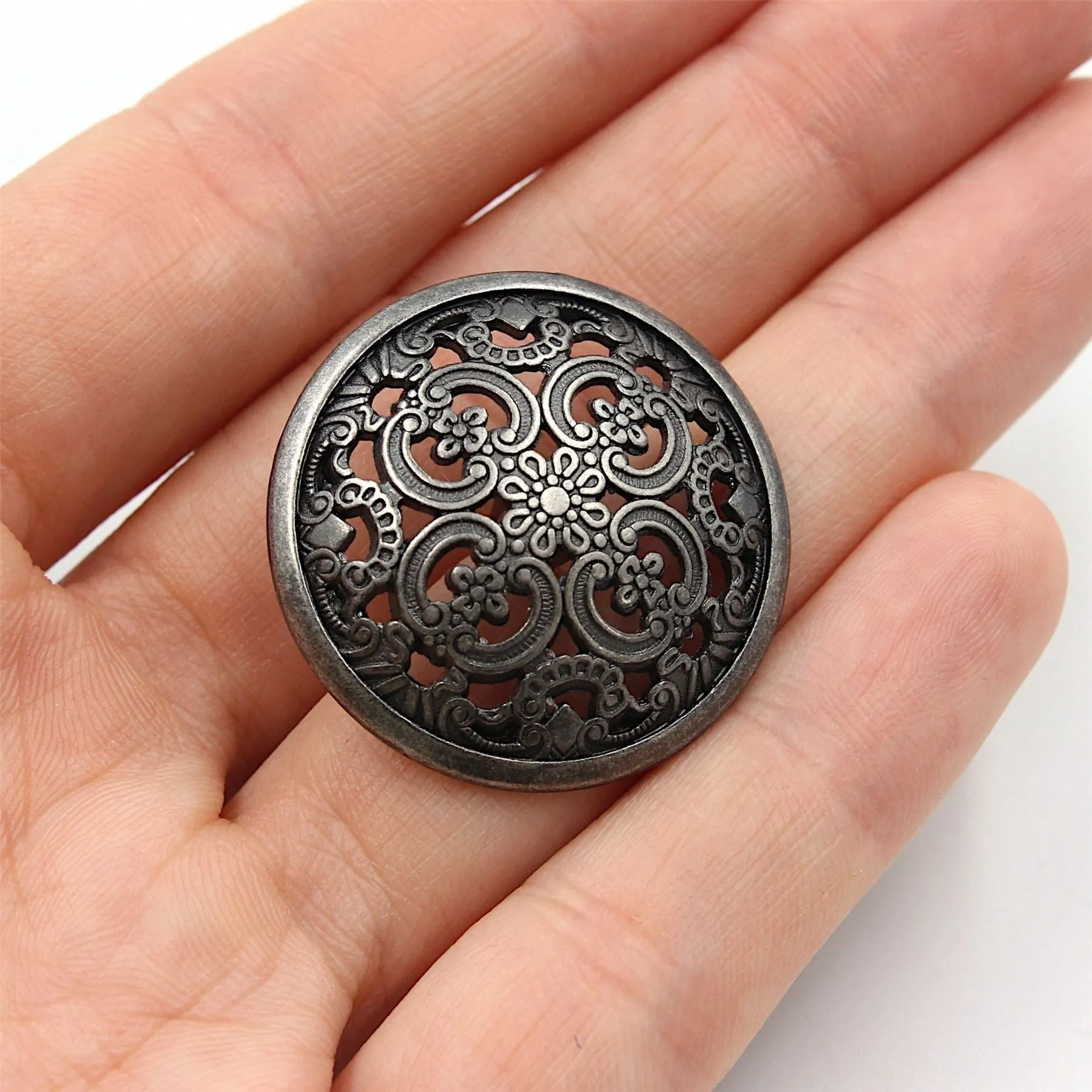 Metal Filigree Button 4411