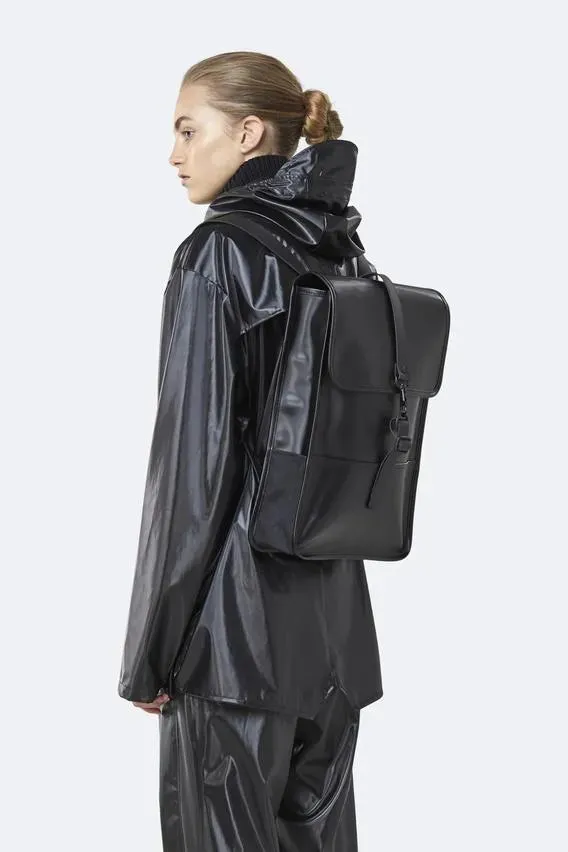 Mochila Mini Rains Negro Brillante