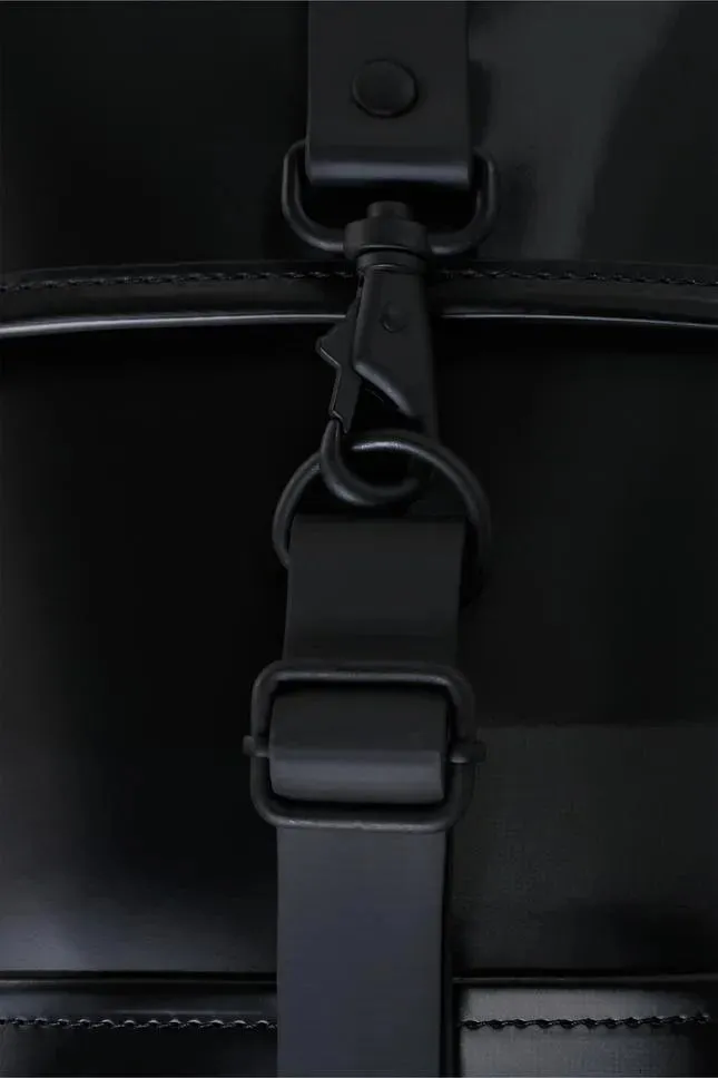 Mochila Mini Rains Negro Brillante