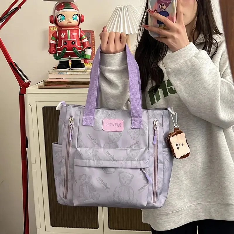 Mochila Pequena e Estilosa: Ideal para o Dia a Dia!