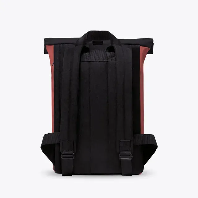 Mochila UCON Jasper Mini Serie Aloe Hibiscus Black