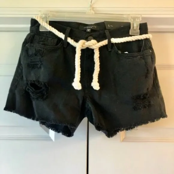 NWT SANCTUARY Denim Destroyed Black Jean Shorts w White Rope Belt SZ 24