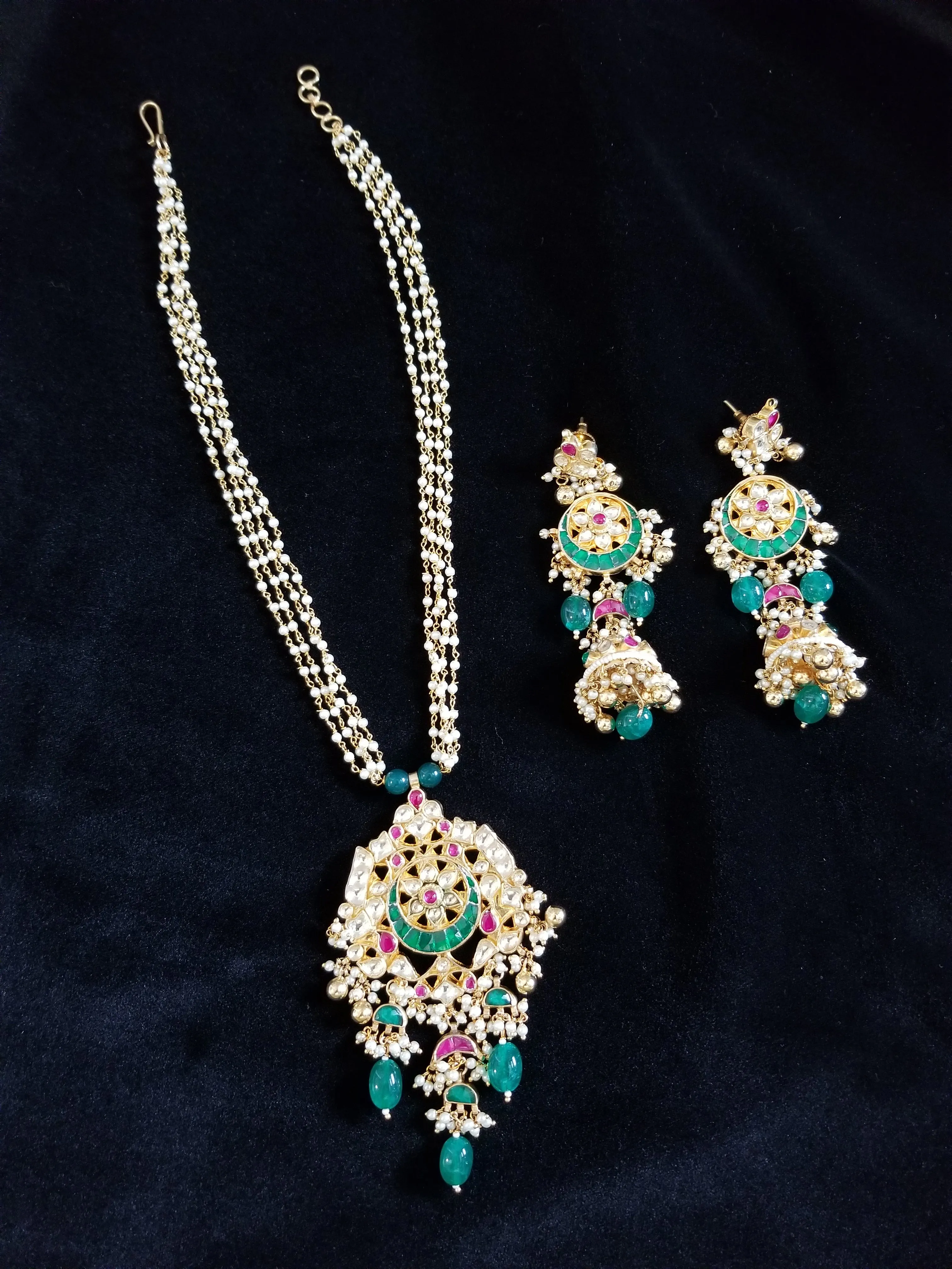 Pachi Kundan Pearl Necklace Set With Gold Plating