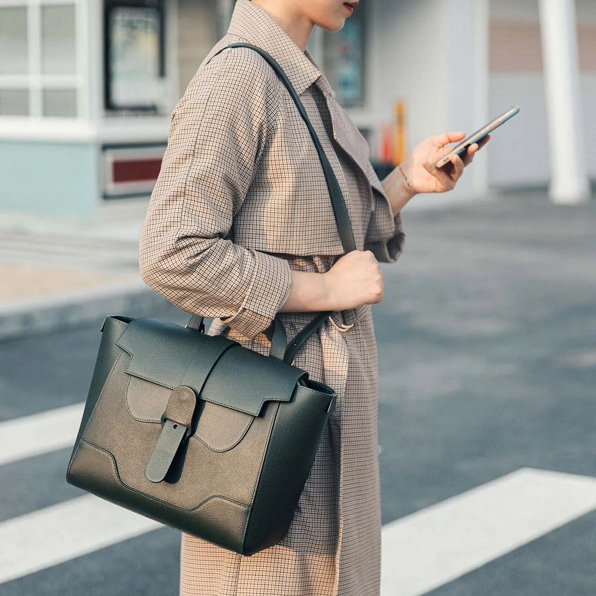 Perfectly Repacked | Midi Maestra | Pebbled