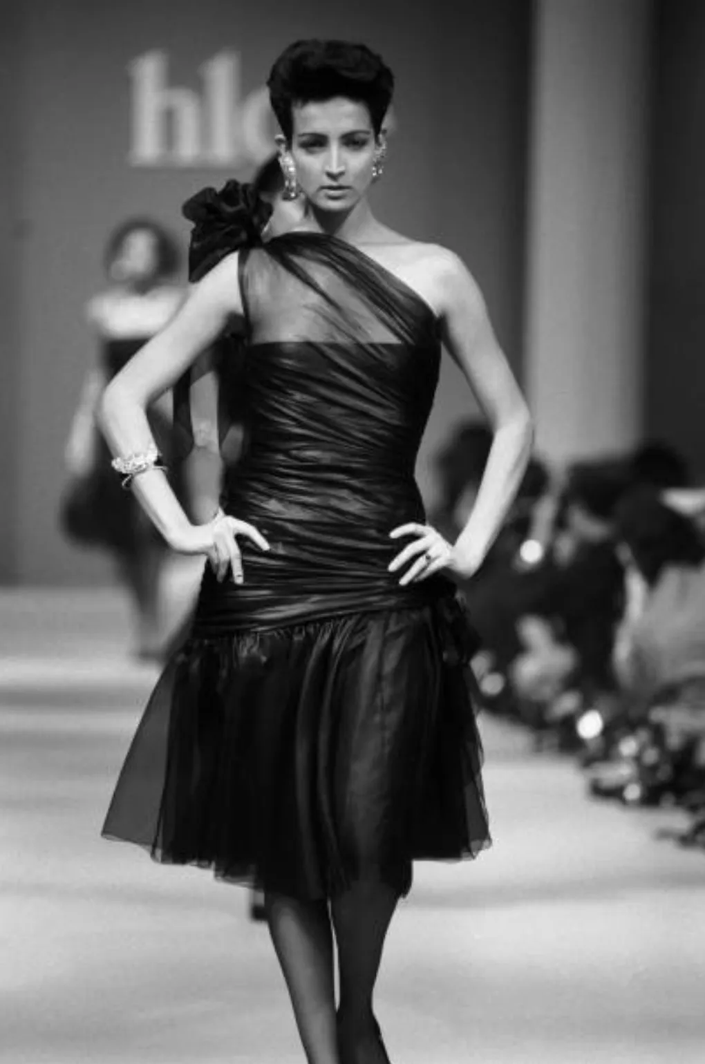 Prettiest Spring 1985 Chloe by Karl Lagerfeld Black Silk Organza Strapless Dress w Bow Detailing