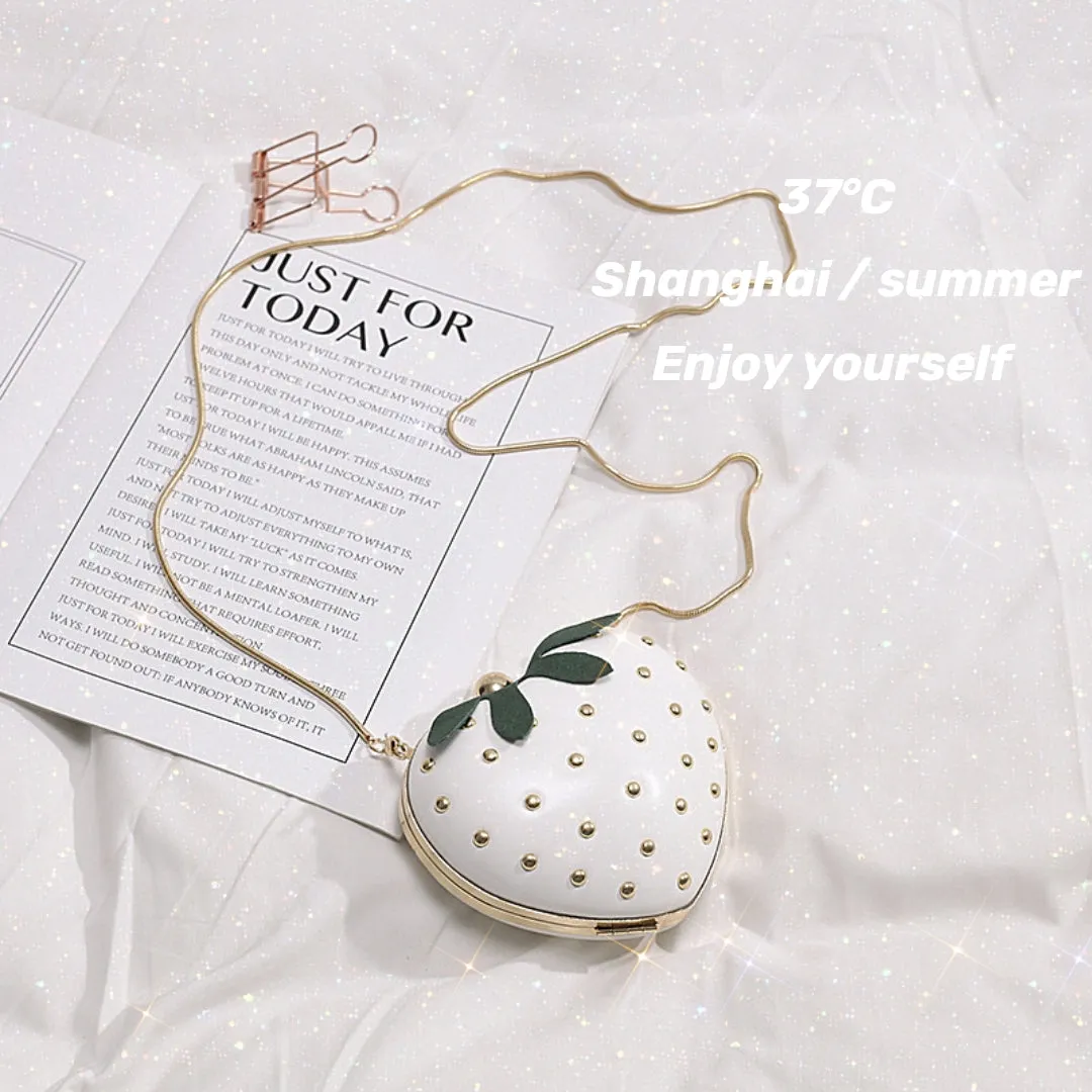 "CUTE STRAWBERRY CHAIN" BAG UB2415