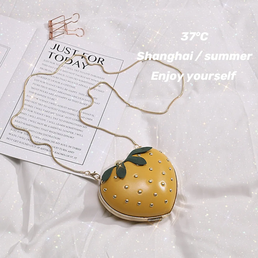 "CUTE STRAWBERRY CHAIN" BAG UB2415