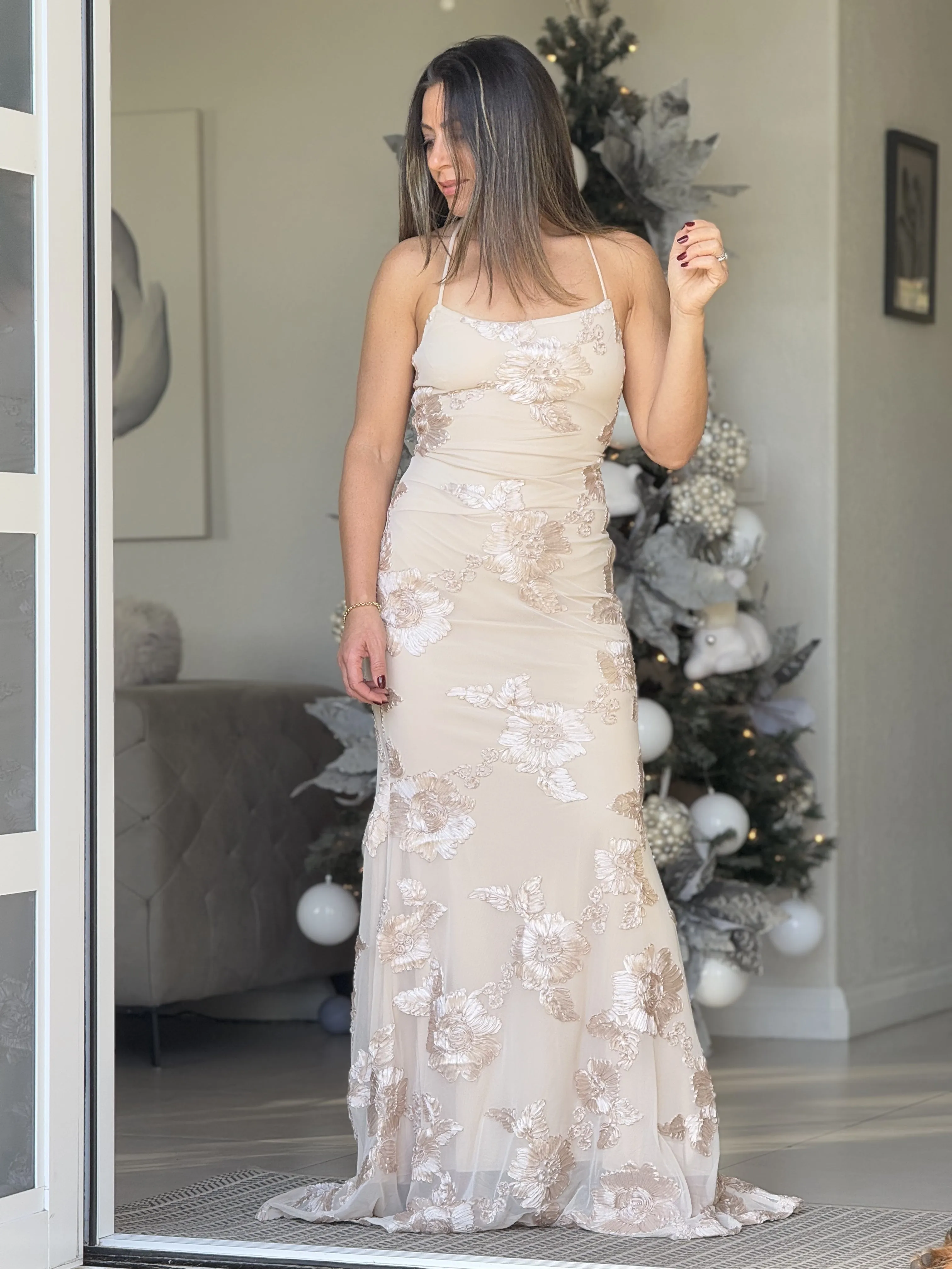 "Milena" Sleeveless Texture Maxi Dress
