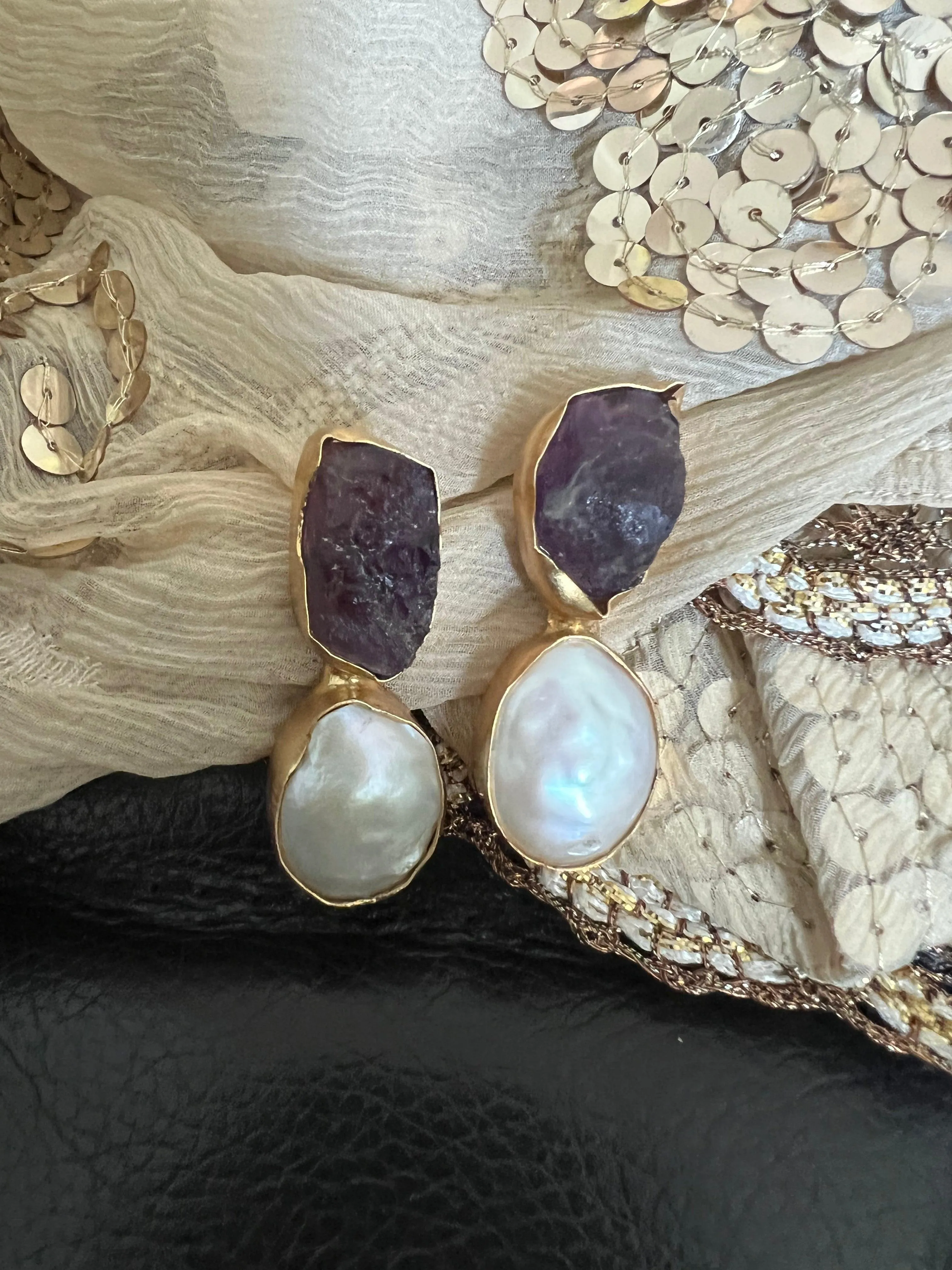 Raw Amethyst Baroque Pearls Studs