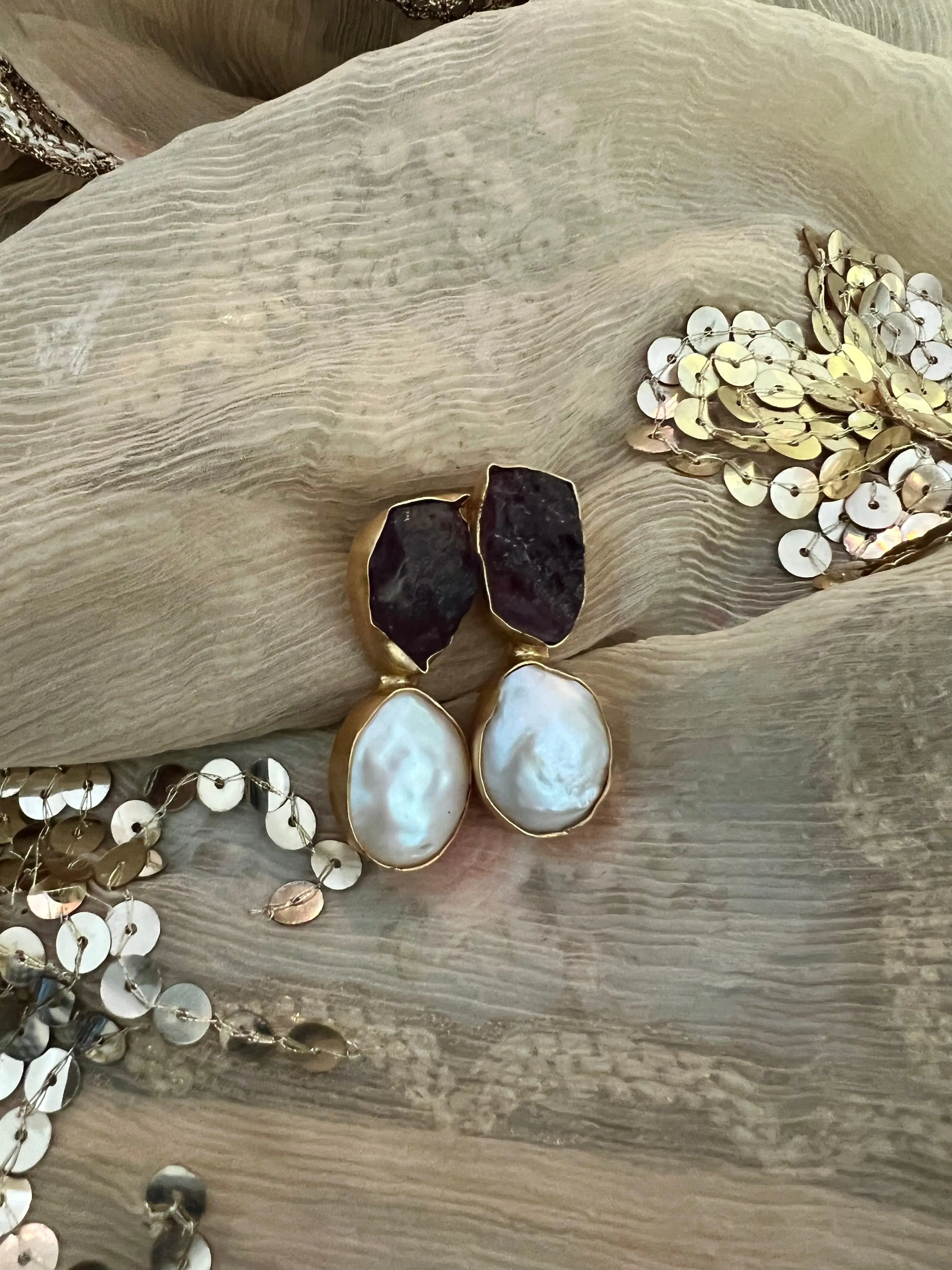 Raw Amethyst Baroque Pearls Studs