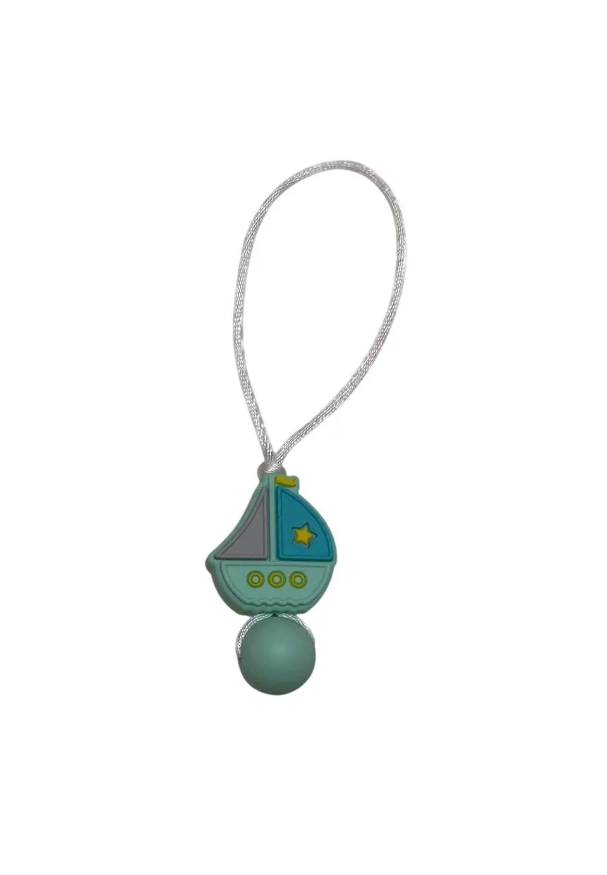 Sailboat zipper pull