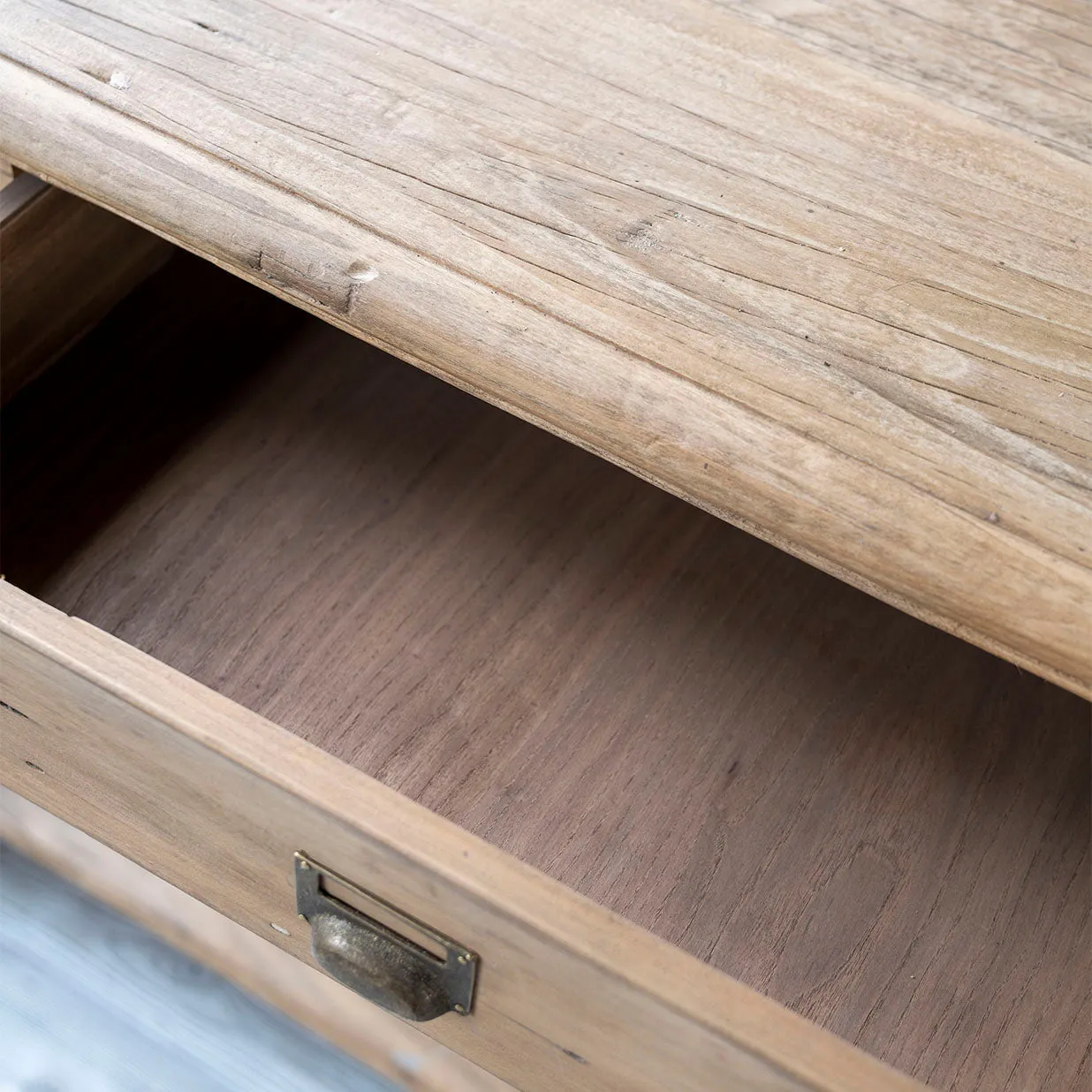 Shopkeeper Table