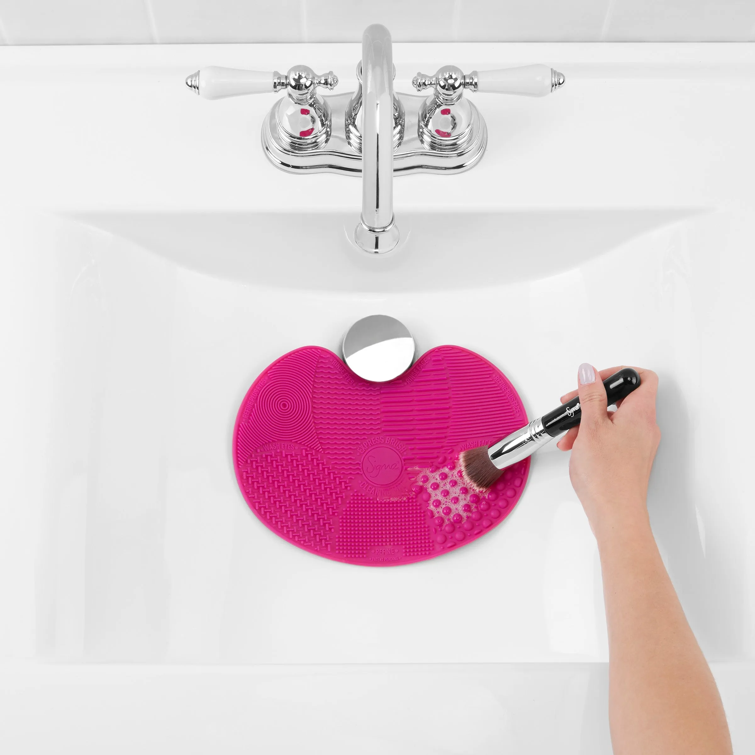 Sigma Spa Express Brush Cleaning Mat