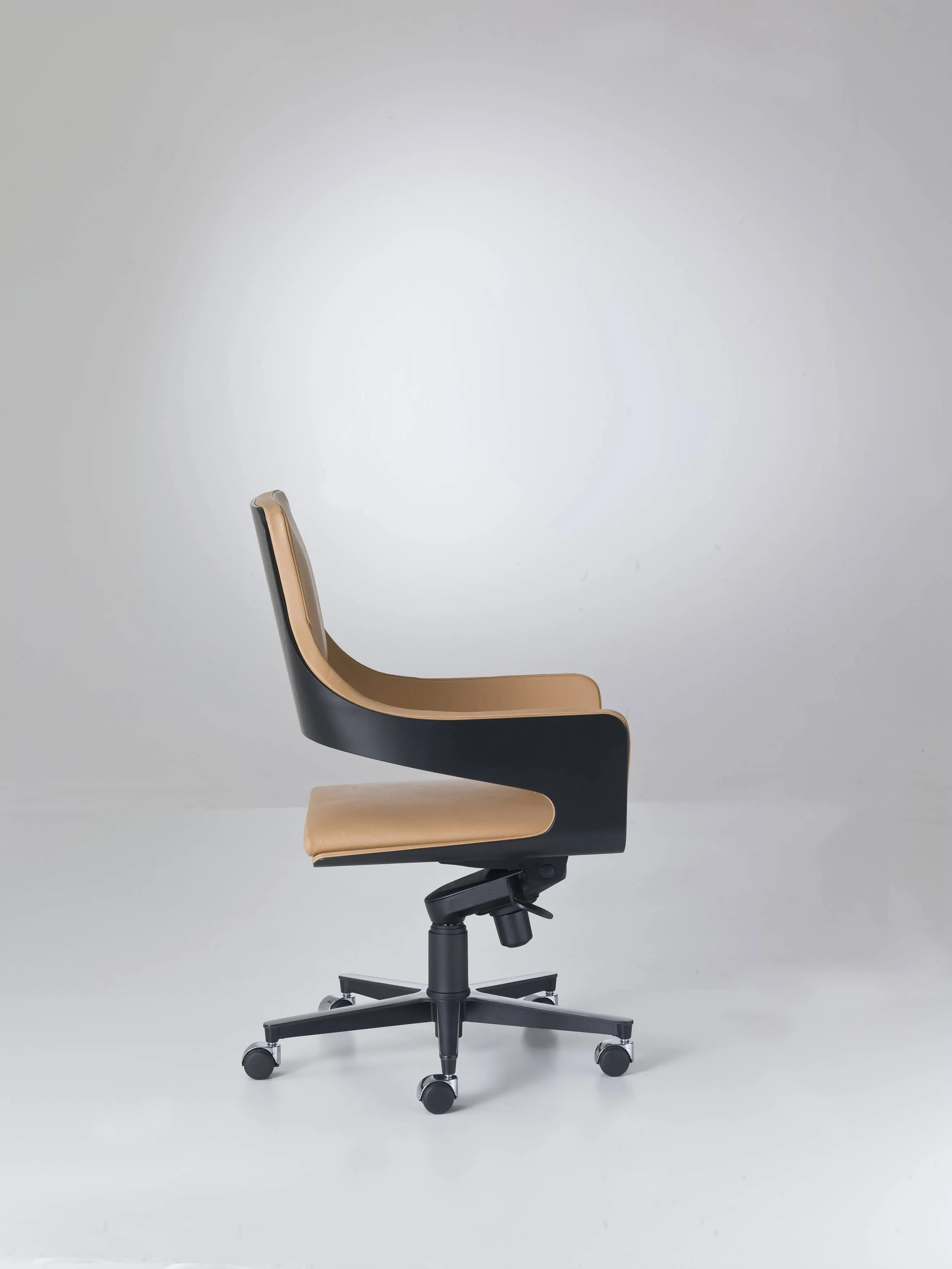 Silhouette Conference Office Chair