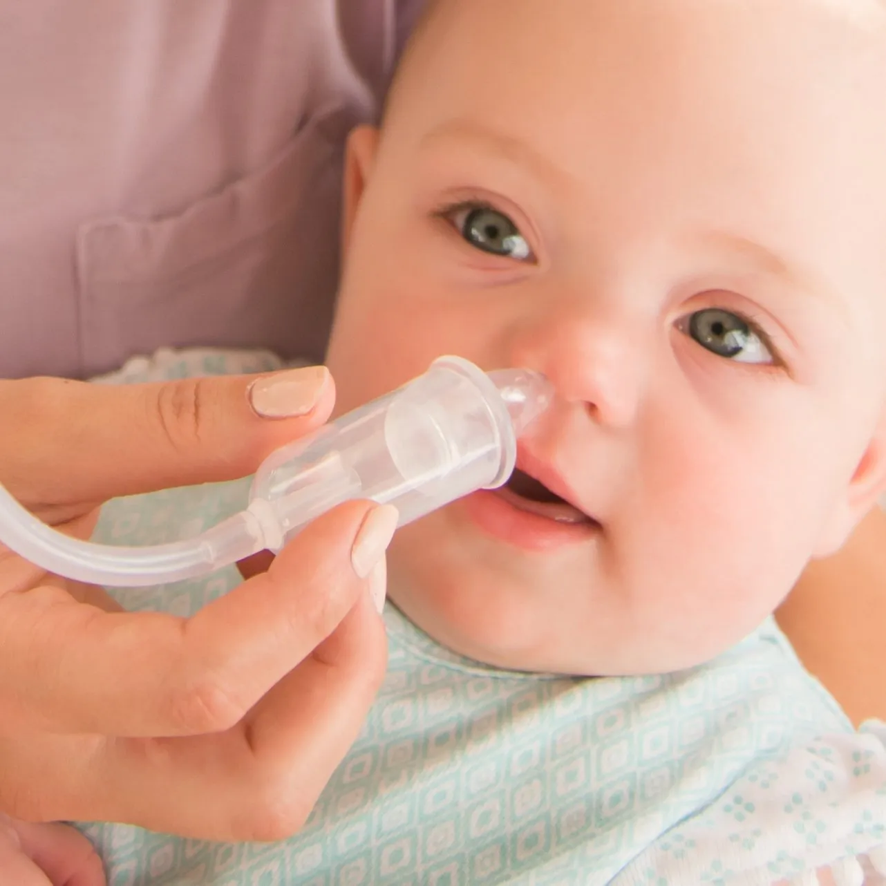 Snottie Nasal Aspirator (with Free Compact Case)