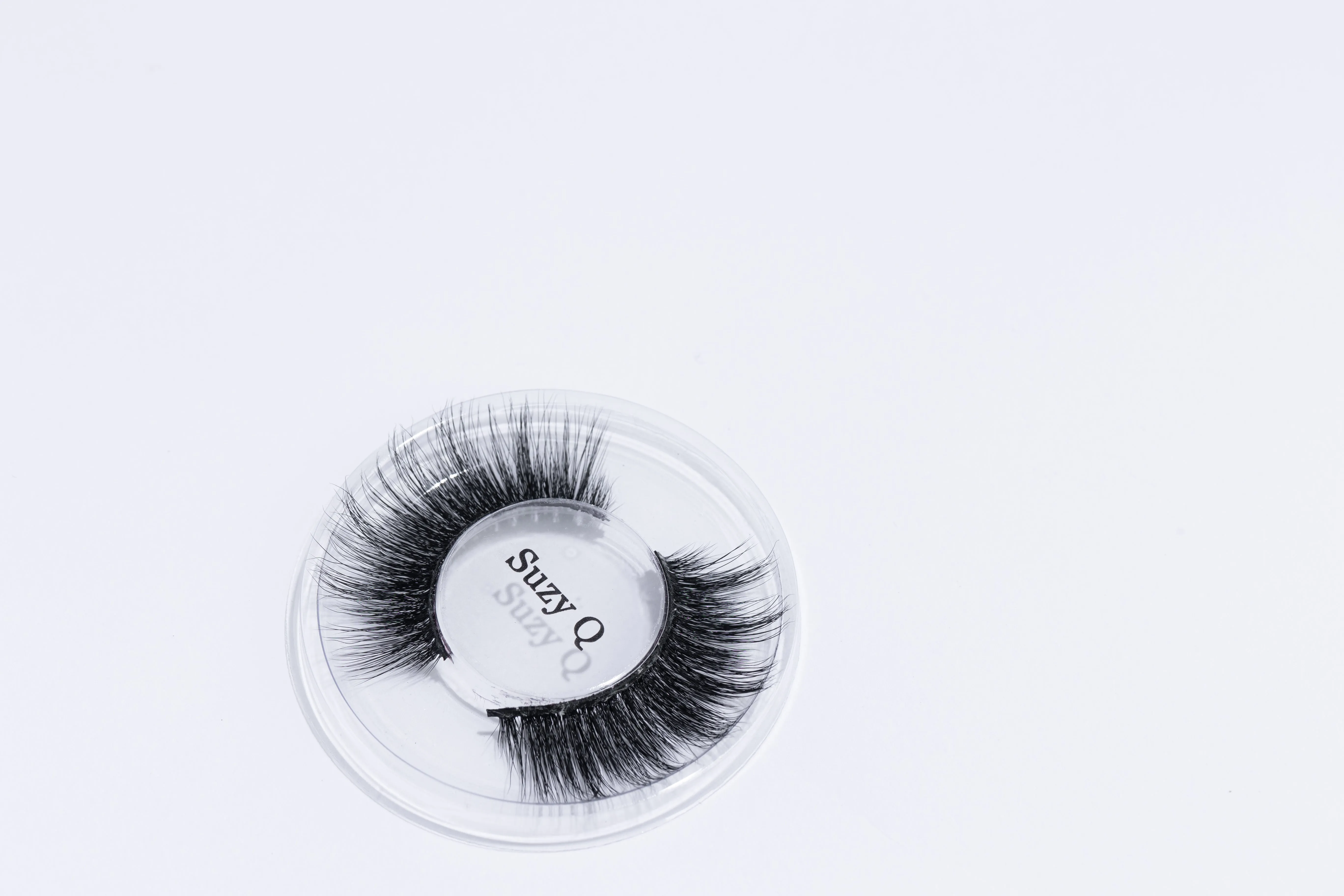 Suzy Q Lash Compact