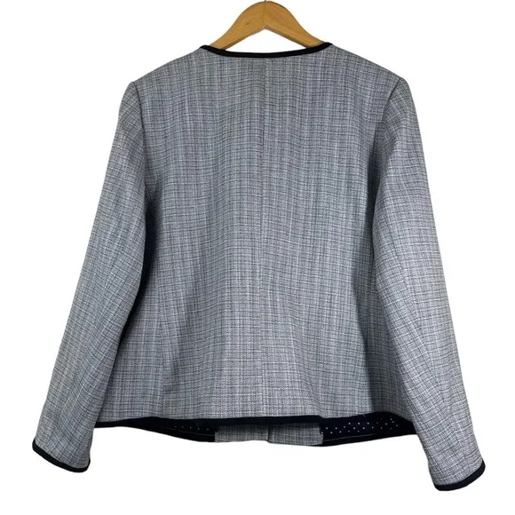 TALBOTS White &amp; Black Westport Tweed Open Front Blazer Jacket - Women’s Size 18