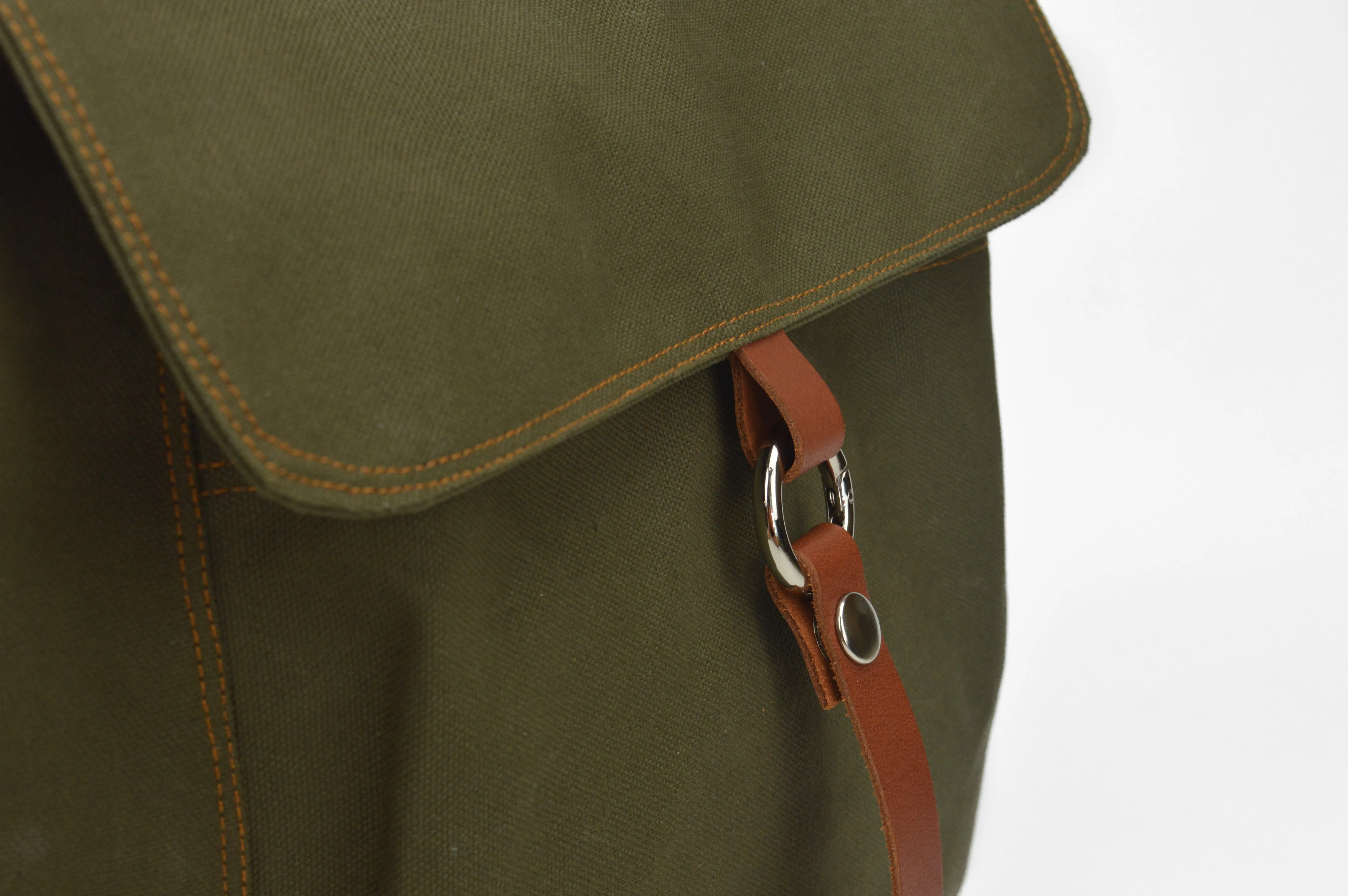 Tanya 102 Army Green | Backpack
