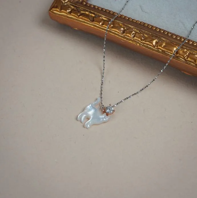 The Cat Necklace (Solid Silver)