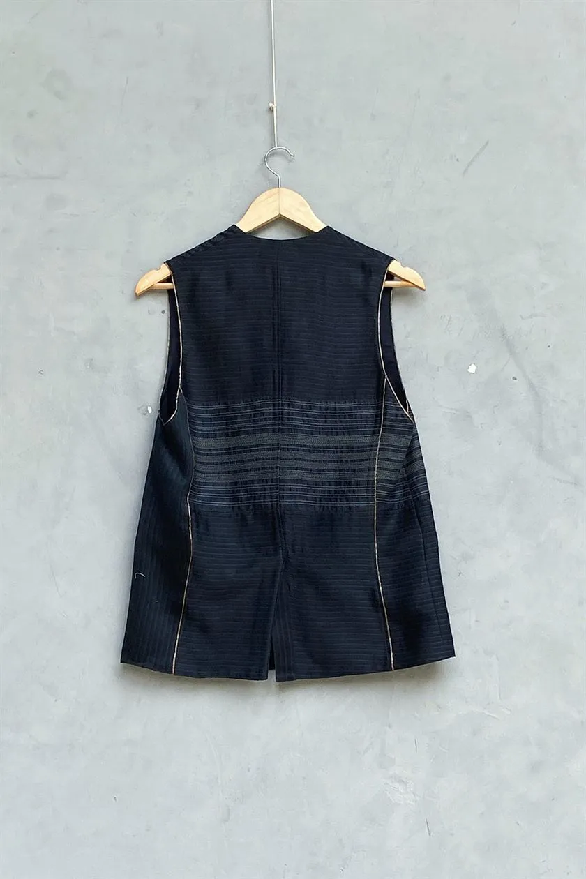 Urvashi Kaur - ito waist coat   -   ilahi-36
