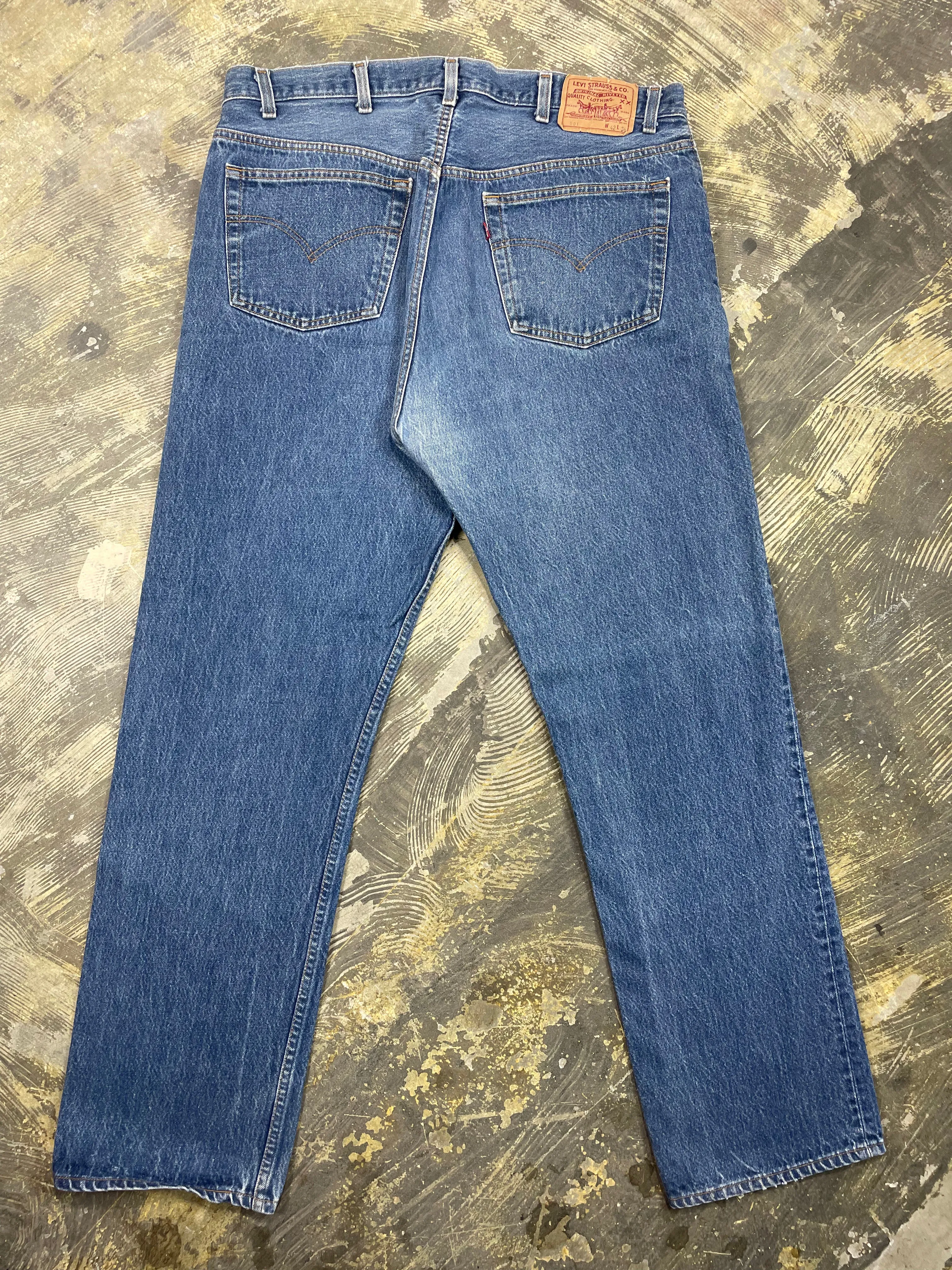 Vintage Levi 501 USA Transitional Tag Premium Wash Denim Jeans (JYJ-0285)