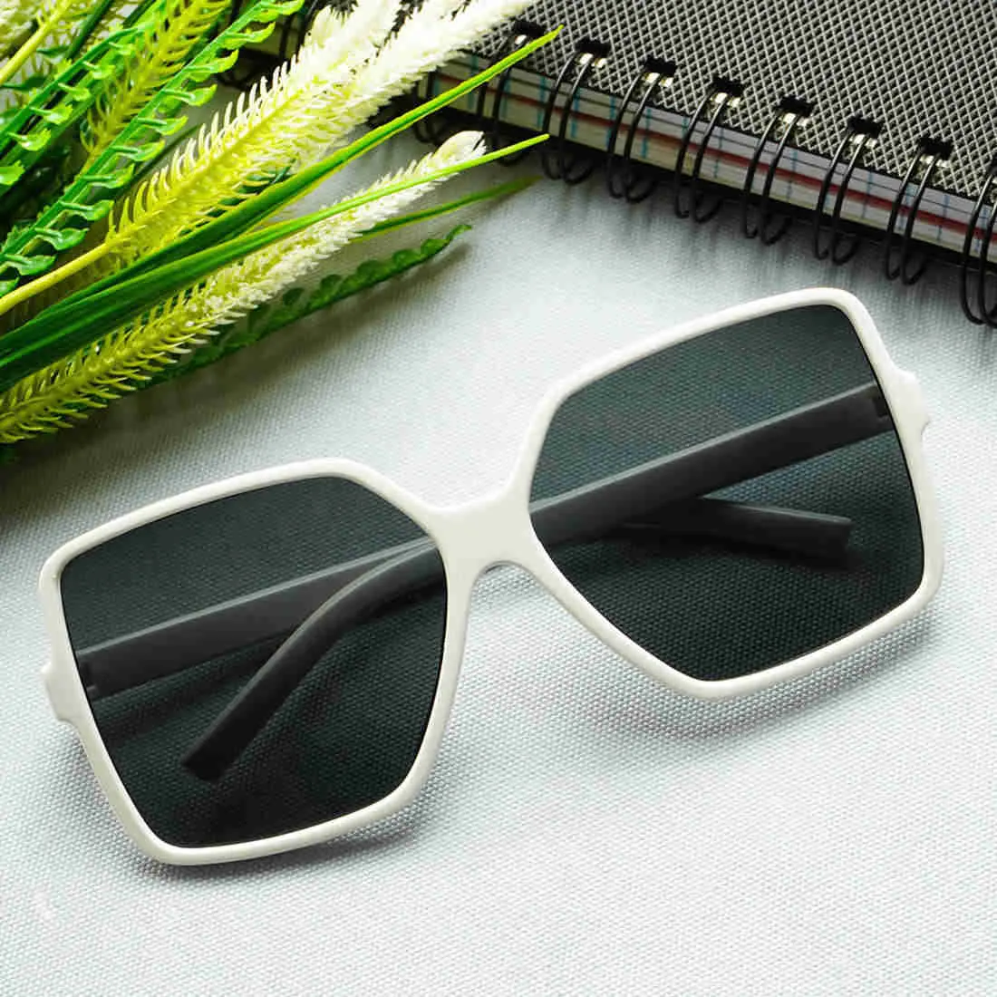 White Framed Large Sunglasses