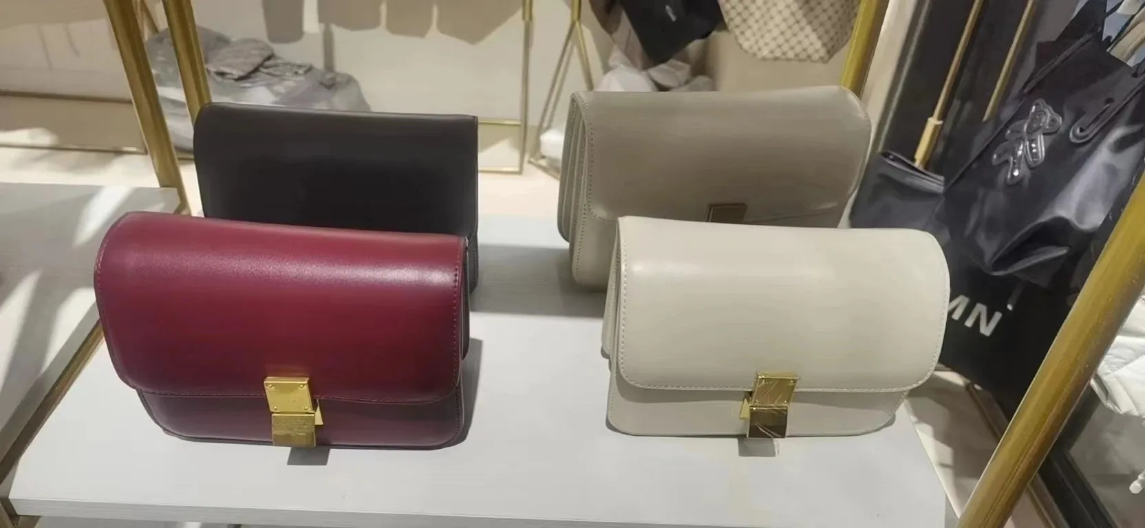 Women’s Genuine Leather Shoulder Bag