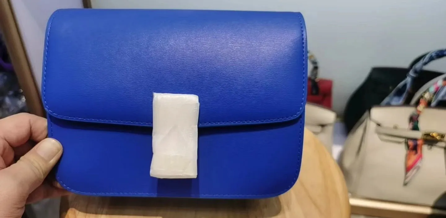 Women’s Genuine Leather Shoulder Bag