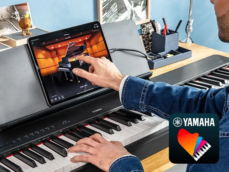 Yamaha P-223B Portable Digital Piano Black