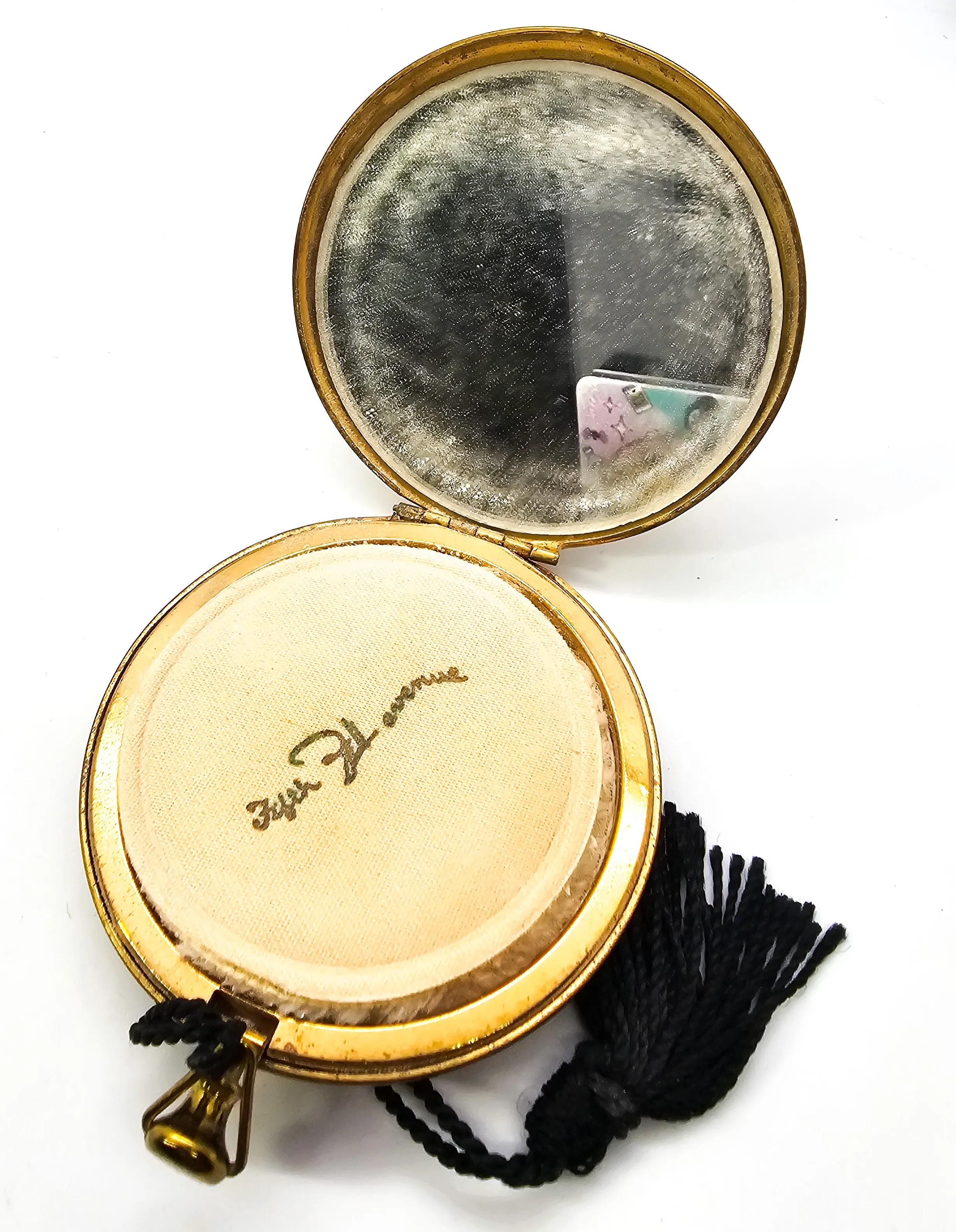 Zell Fifth Avenue gold tones vintage mirror powder compact with tassel mesh case